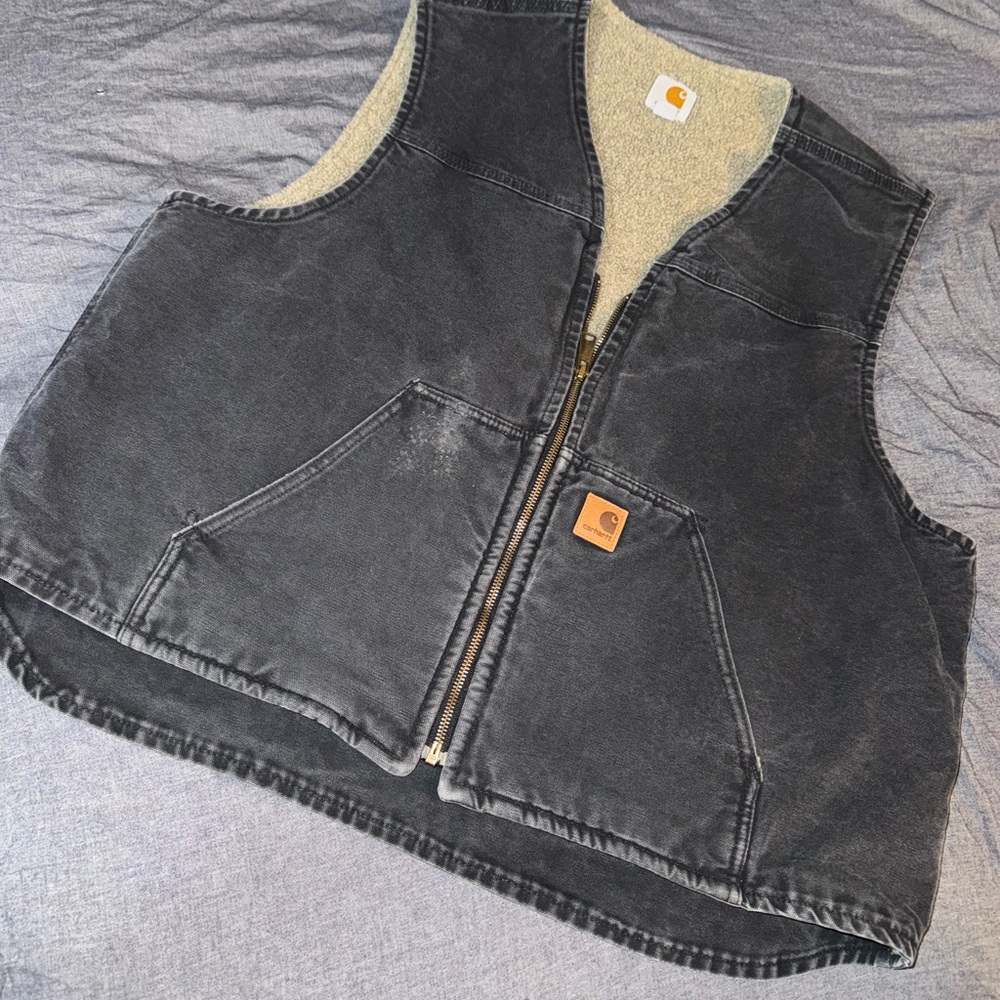 VINTAGE CARHARTT SHERPA LINED VEST 2XL black